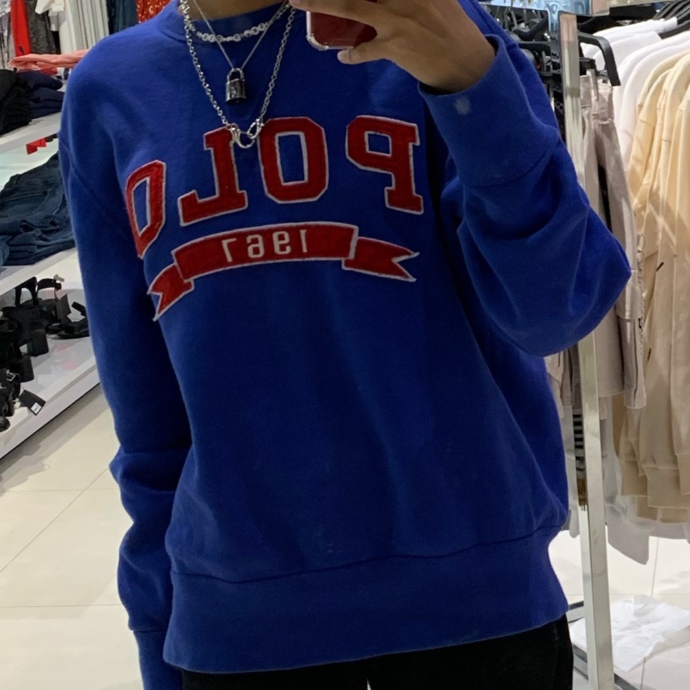 Polo sweater